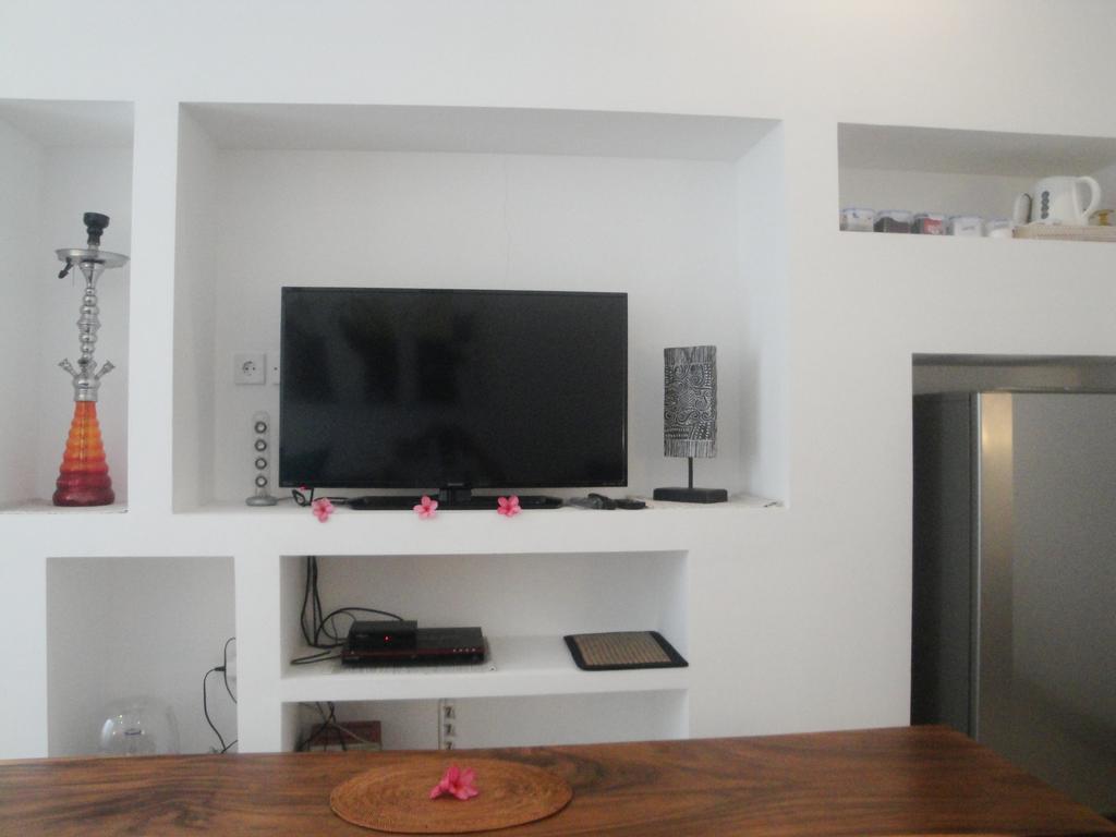 Simon'S Suite Mangsit ภายนอก รูปภาพ