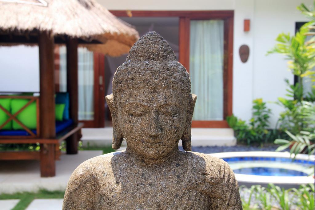 Simon'S Suite Mangsit ภายนอก รูปภาพ