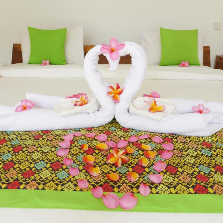 Simon'S Suite Mangsit ภายนอก รูปภาพ
